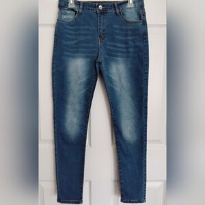 Classic Blue Distressed Women's Jeans No Brand
